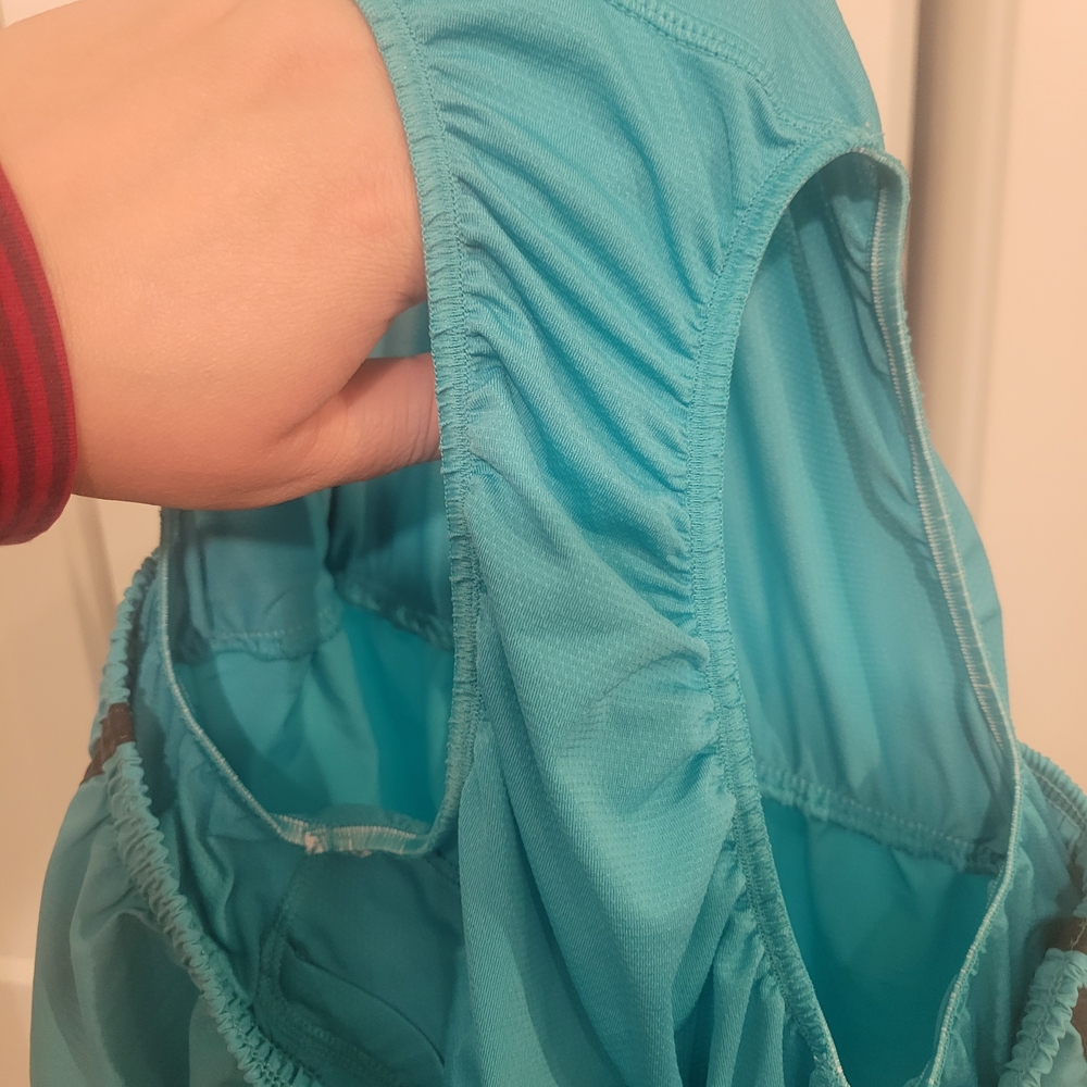 Reebok Women's Training Shorts, Size M - Picture 4 of 4
